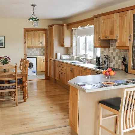 Cois Atlantic, Hébergement de vacances Crossmolina